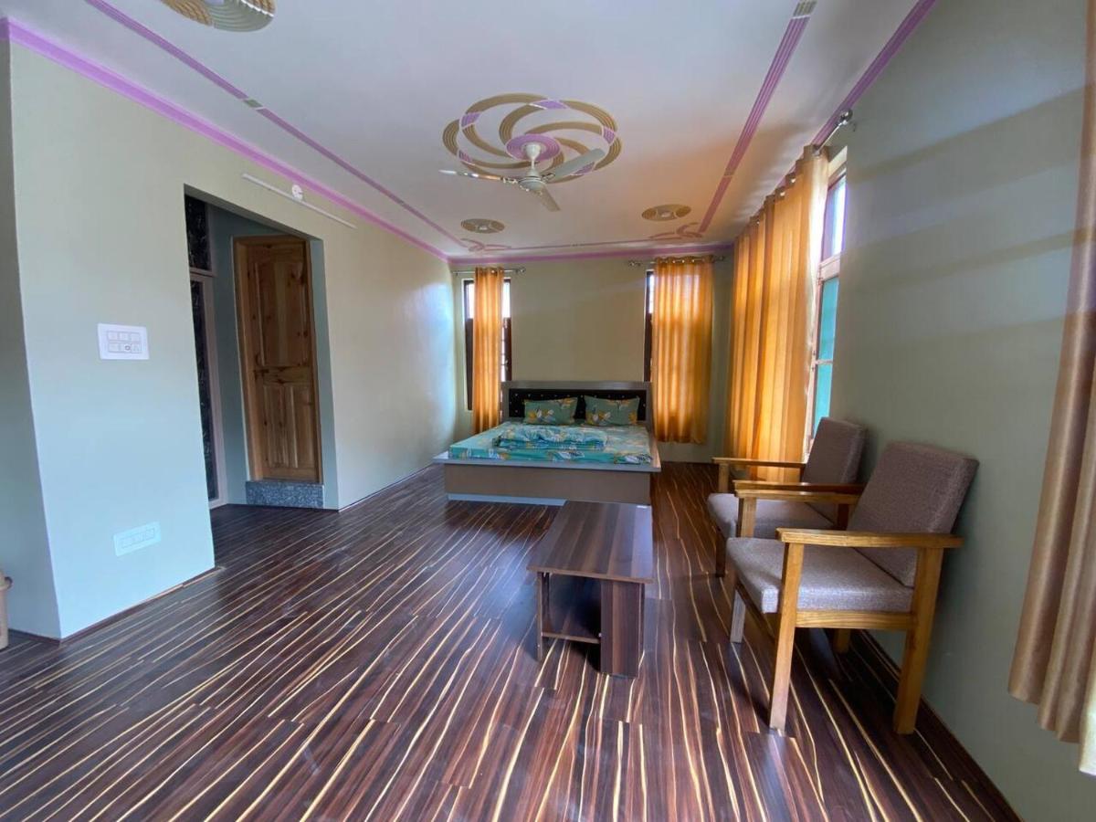 Penthouse Villa Srinagar  Luaran gambar