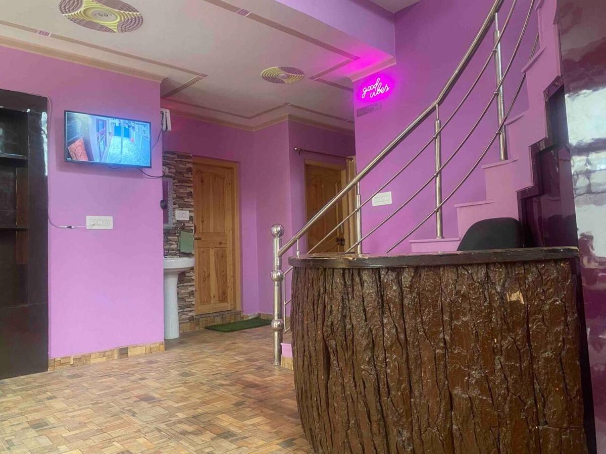 Penthouse Villa Srinagar  Luaran gambar